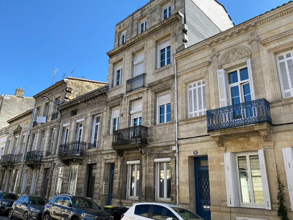 Bordeaux Judaïque - Appartement T2 dernier étage à rénover