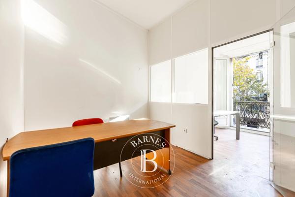 Paris 2ème, Bureau  99 m² à vendre