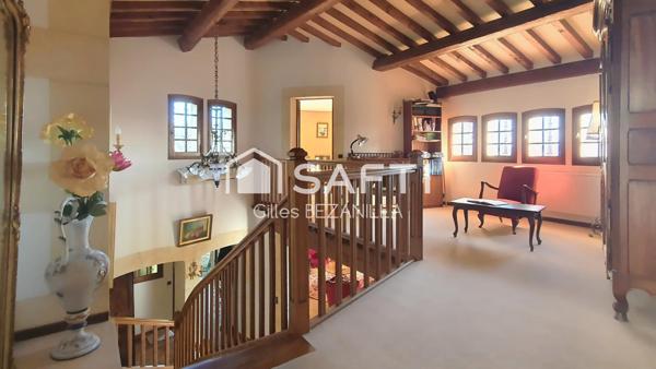 propriété 7p 225 m2 sur 5100 m2 piscine tennis