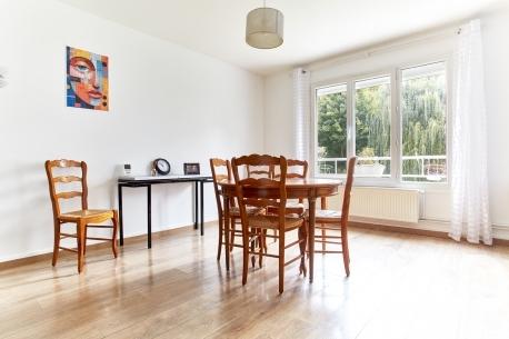 Appartement à vendre 4 pièces 68 m² Bougival