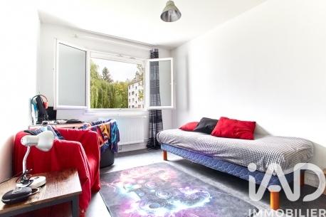 Appartement à vendre 4 pièces 68 m² Bougival