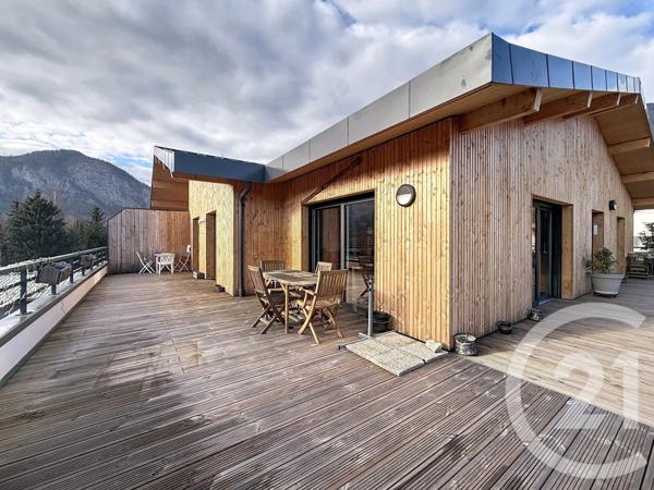 Appartement F4 à vendre  5 pièces - 104,68 m2 TANINGES - 74