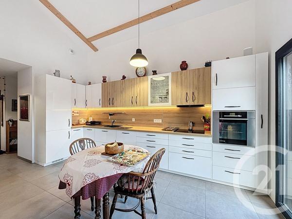 Appartement F4 à vendre  5 pièces - 104,68 m2 TANINGES - 74