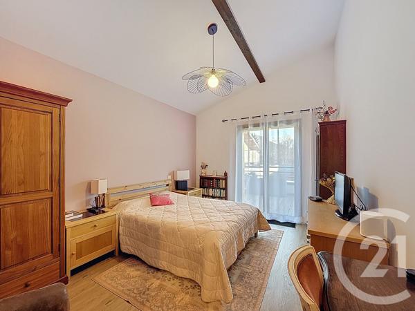 Appartement F4 à vendre  5 pièces - 104,68 m2 TANINGES - 74