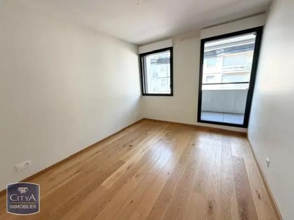 Appartement à louer 4 pièces 101.5m² Clermont-Ferrand (63000)