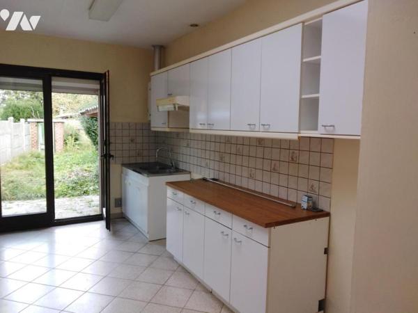 A VENDRE : QUIEVRECHAIN MAISON DE VILLE 