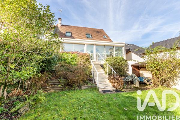 Maison à vendre 8 pièces 154 m² Orsay