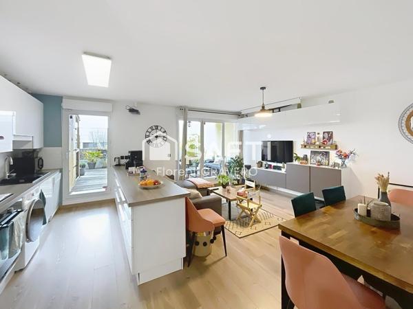 Appartement lumineux avec grande terrasse, près des transports