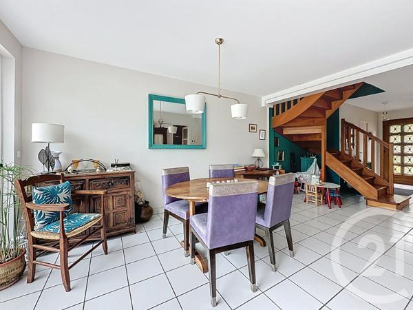 Maison à vendre  6 pièces - 132,86 m2 MONTFERMEIL - 93