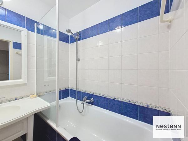 Les Issambres, 2 chambres, residence securisee, piscine, ascenseur, vue mer