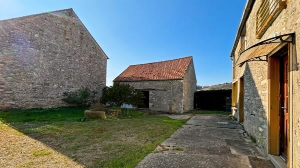 Étampes (91150) À VENDRE : Belle maison de 170 m² (possibilité 240m²) avec fort potentiel, grand garage et annexe