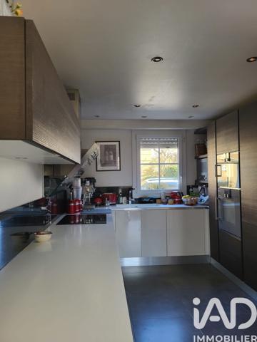 Maison à vendre 7 pièces 133 m² Cergy