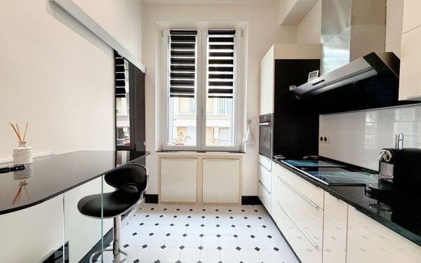 Appartement à vendre    3 pièces • 117,12 m2 Cannes