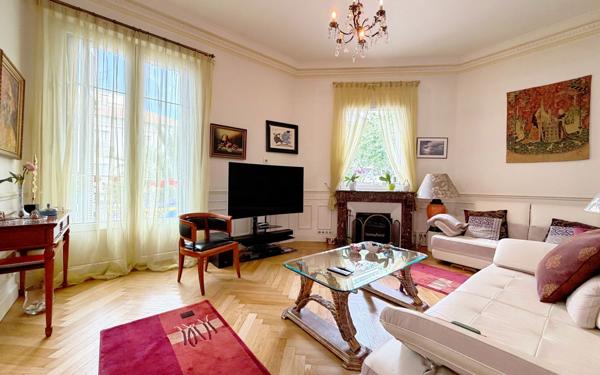 Appartement à vendre    3 pièces • 117,12 m2 Cannes
