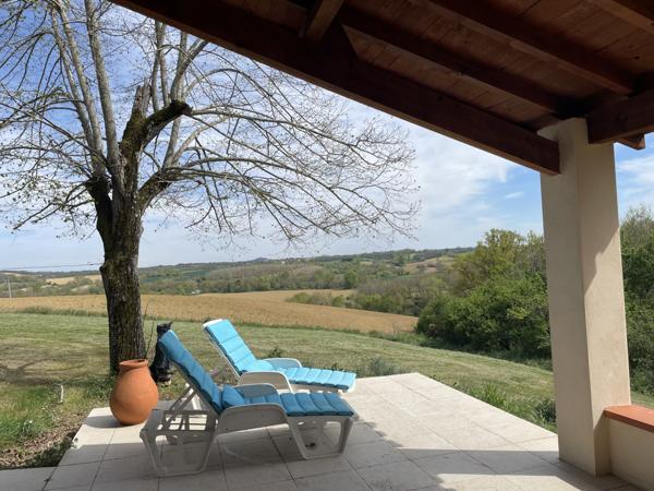 Gimont (32200) Charmante maison de 82m2 habitables, T3, garage, terrain + bois