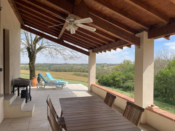 Gimont (32200) Charmante maison de 82m2 habitables, T3, garage, terrain + bois