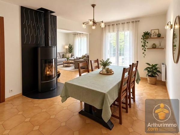 Vente                                                      Maison
                        
                     5 pièces                      107 m2                     à Courtry