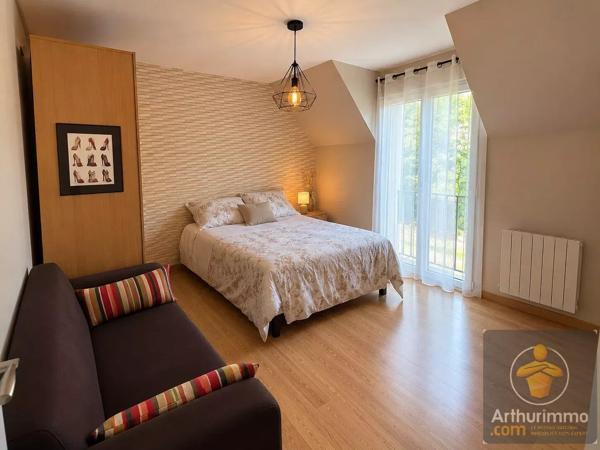 Vente                                                      Maison
                        
                     5 pièces                      107 m2                     à Courtry