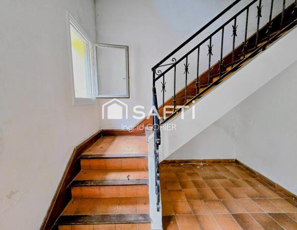 Grande maison familiale,terrain 4605 m², garage, atelier