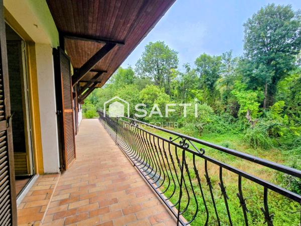 Grande maison familiale,terrain 4605 m², garage, atelier