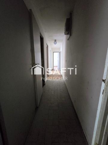 Grande maison familiale,terrain 4605 m², garage, atelier