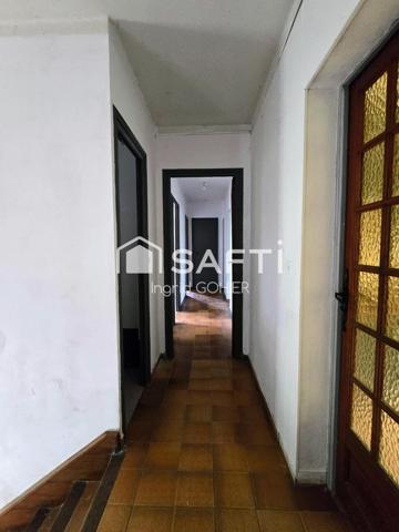 Grande maison familiale,terrain 4605 m², garage, atelier