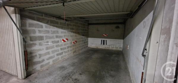 Appartement T3 à vendre  3 pièces - 70 m2 HYERES - 83