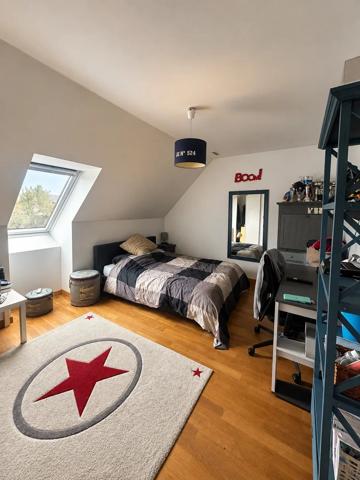 Vente                                                      Maison
                        
                     6 pièces                      154 m2                     à Milly-la-Forêt