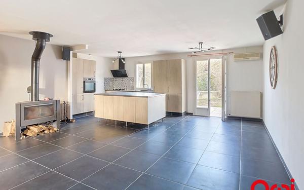 Maison à vendre    5 pièces • 112,75 m2 Le Pontet