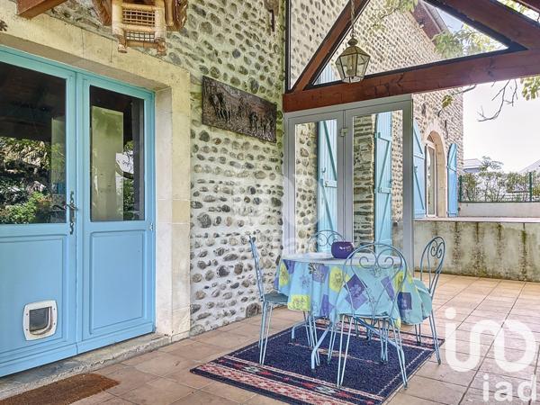 Maison à vendre 6 pièces 205 m² Angaïs