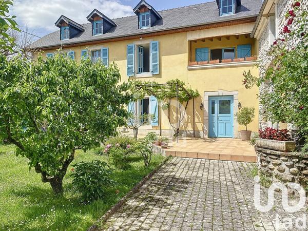 Maison à vendre 6 pièces 205 m² Angaïs