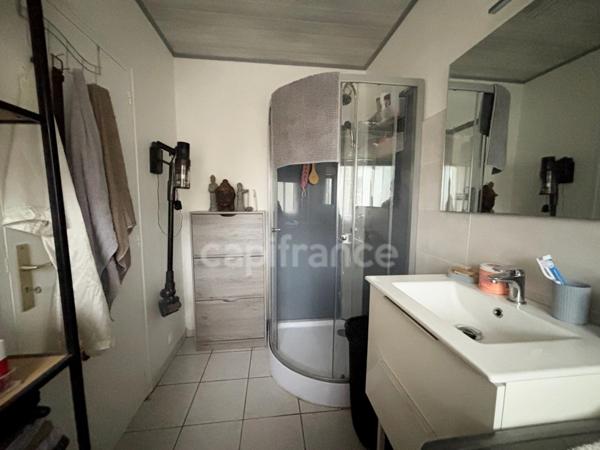 Appartement T2, 3 pièces de 51,63m² avec vue mer exceptionnelle - Plage du RIS, DOUARNENEZ (29)