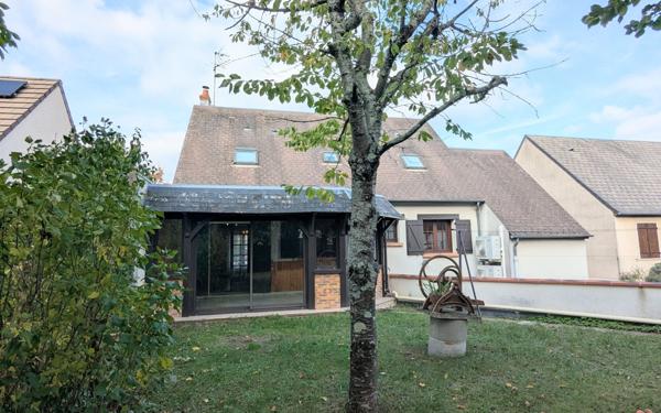 Maison à vendre    6 pièces • 127 m2 Saint-Jean-de-Braye