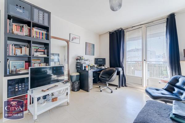 Appartement à vendre 2 pièces 43.49m² Tours (37000)