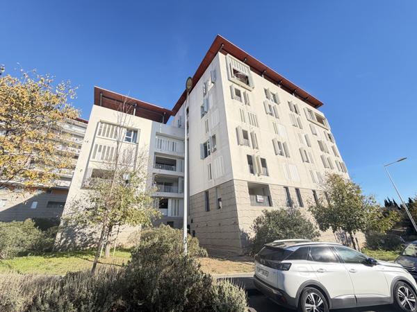 Montpellier (34000) Montpellier(34), Appartement T2 de 42 m2 avec Terrasse 7 m2 plein sud vue dégagée