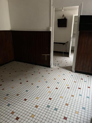 Immeuble 122 m² 2 etage(s)