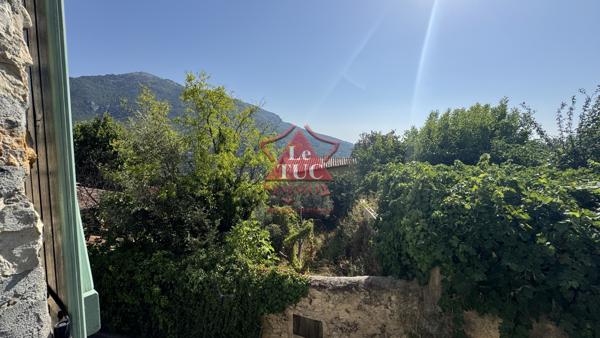 EXCLUSIF ! Charmante maison de village au cœur du village médiéval du Bar-sur-Loup Le Bar-sur-Loup (06620)