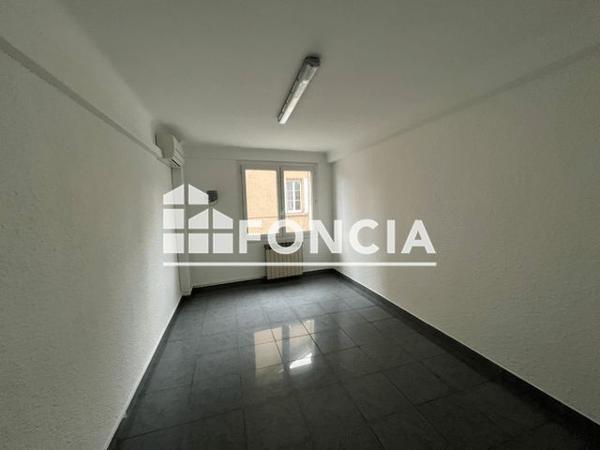 Location Local commercial 4 pièces 71.95 m² - 159 AVENUE VICTOR HUGO Valence 26000