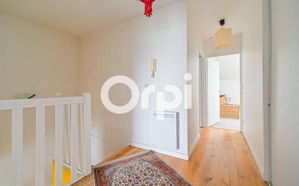 Appartement à vendre    4 pièces • 98 m2 Paris 20