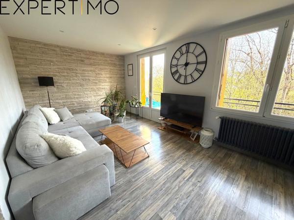 Lons-le-Saunier (39000) Appartement à acheter avec balcon à Lons-Le-Saunier