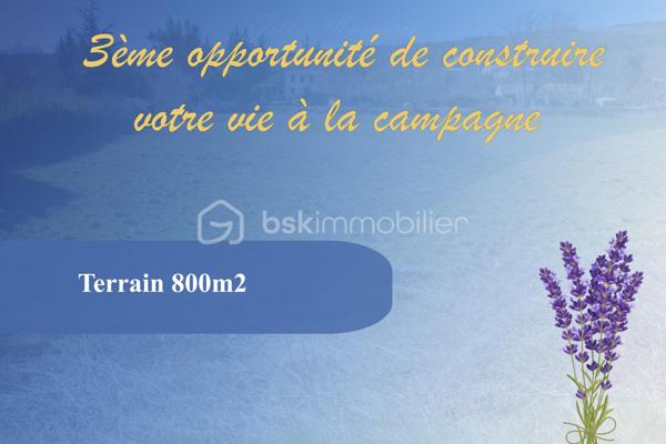Terrain de 800 m²
