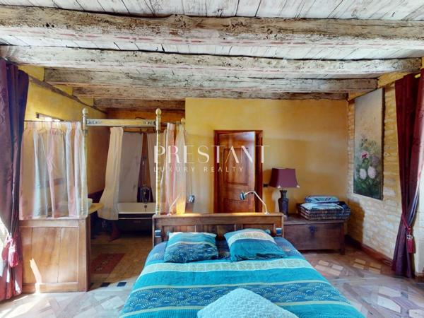 Propriété authentique en Périgord Noir entre Sarlat et Montignac, 480 m2 et 3ha80., SARLAT LA CANEDA