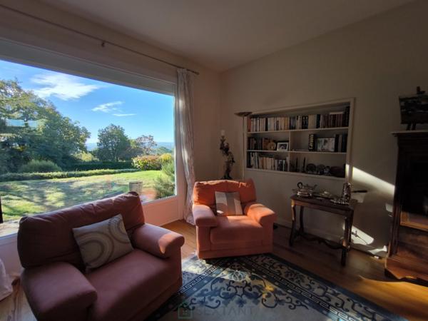 BERGERAC. MAISON DE CHARME AVEC VUE PANORAMIQUE