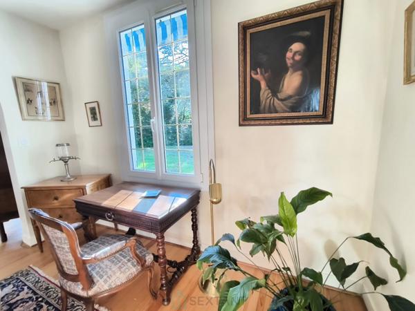 BERGERAC. MAISON DE CHARME AVEC VUE PANORAMIQUE