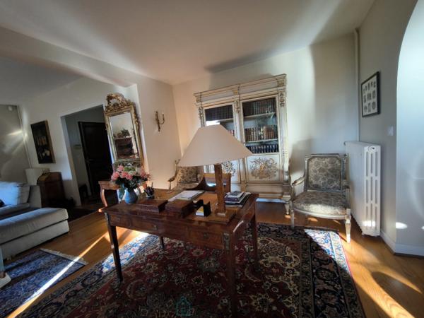 BERGERAC. MAISON DE CHARME AVEC VUE PANORAMIQUE