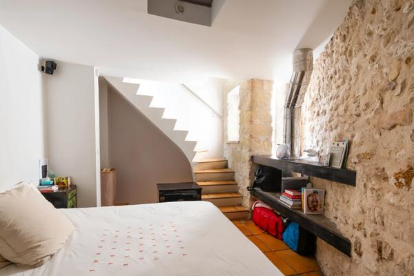 Appartement Paris 18 e - ABBESSES / RAVIGNAN