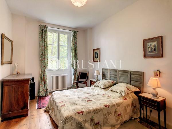 PROPRIETE AVEC DEPENDANCE et PISCINE PROCHE DU CENTRE VILLE, BAYONNE