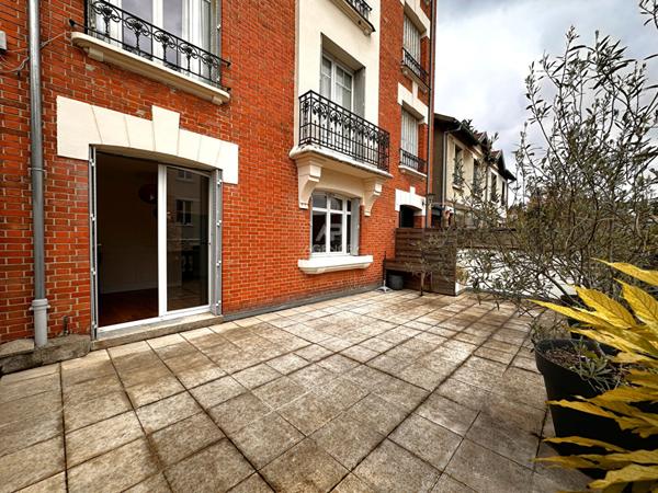 À vendre : Appartement 4 pièces avec jardin à Chaville €666 000 ** - Référence 603-C