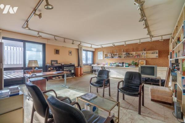 NEUILLY SAUSSAYE 5P avec BALCONS/TERRASSES DERNIER ETAGE.