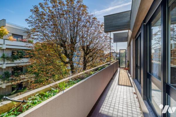 NEUILLY SAUSSAYE 5P avec BALCONS/TERRASSES DERNIER ETAGE.